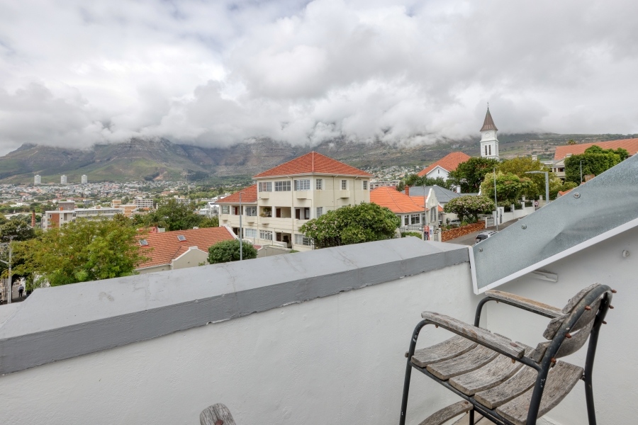 4 Bedroom Property for Sale in Tamboerskloof Western Cape